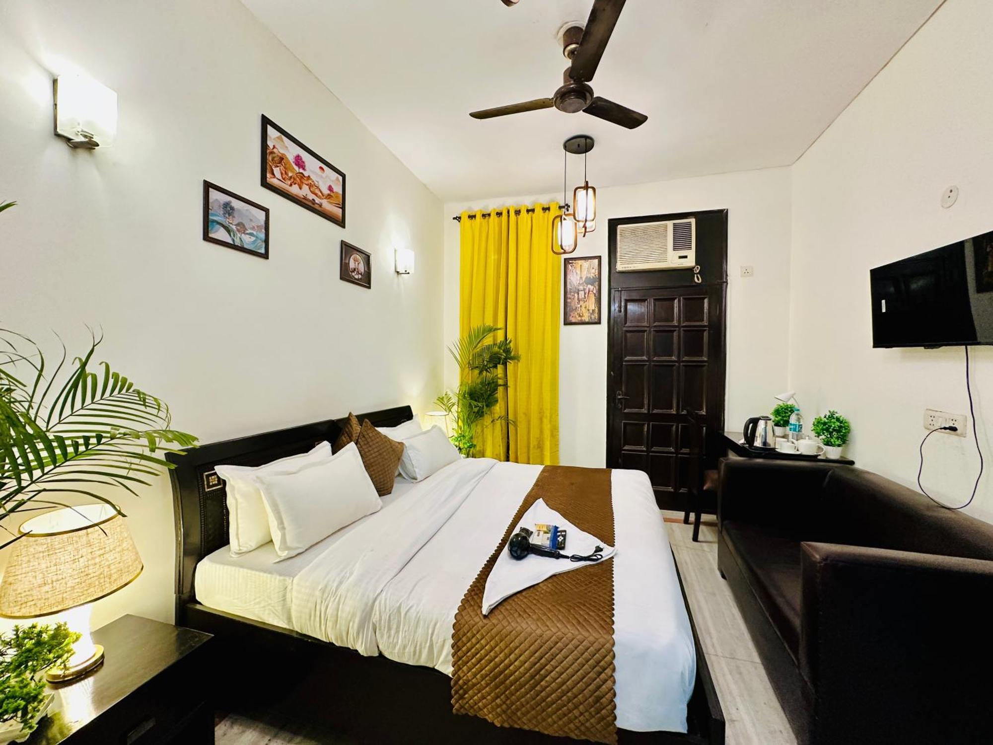 The White Scent-Near Noida Sector 18 Metro酒店 外观 照片