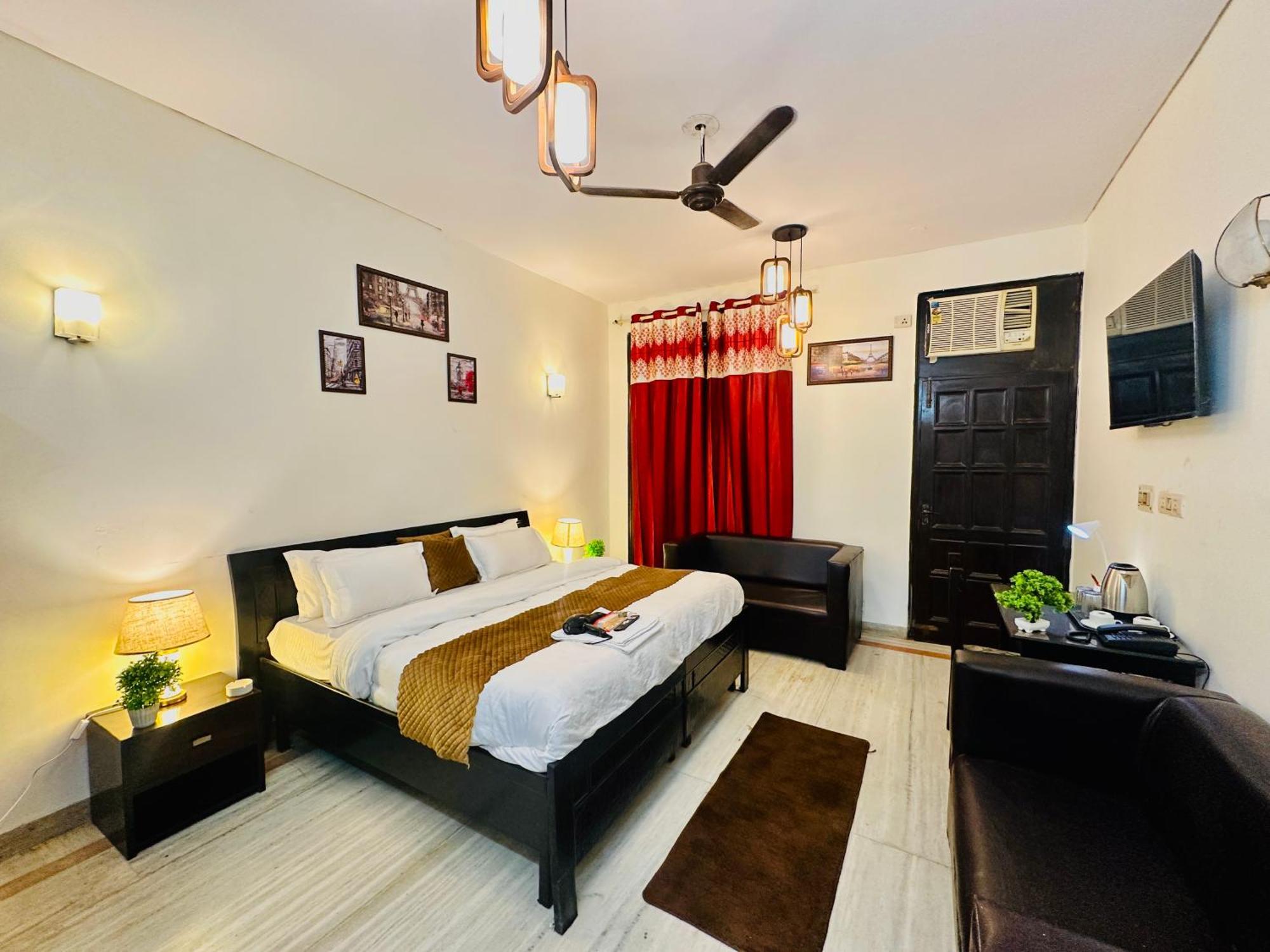 The White Scent-Near Noida Sector 18 Metro酒店 外观 照片